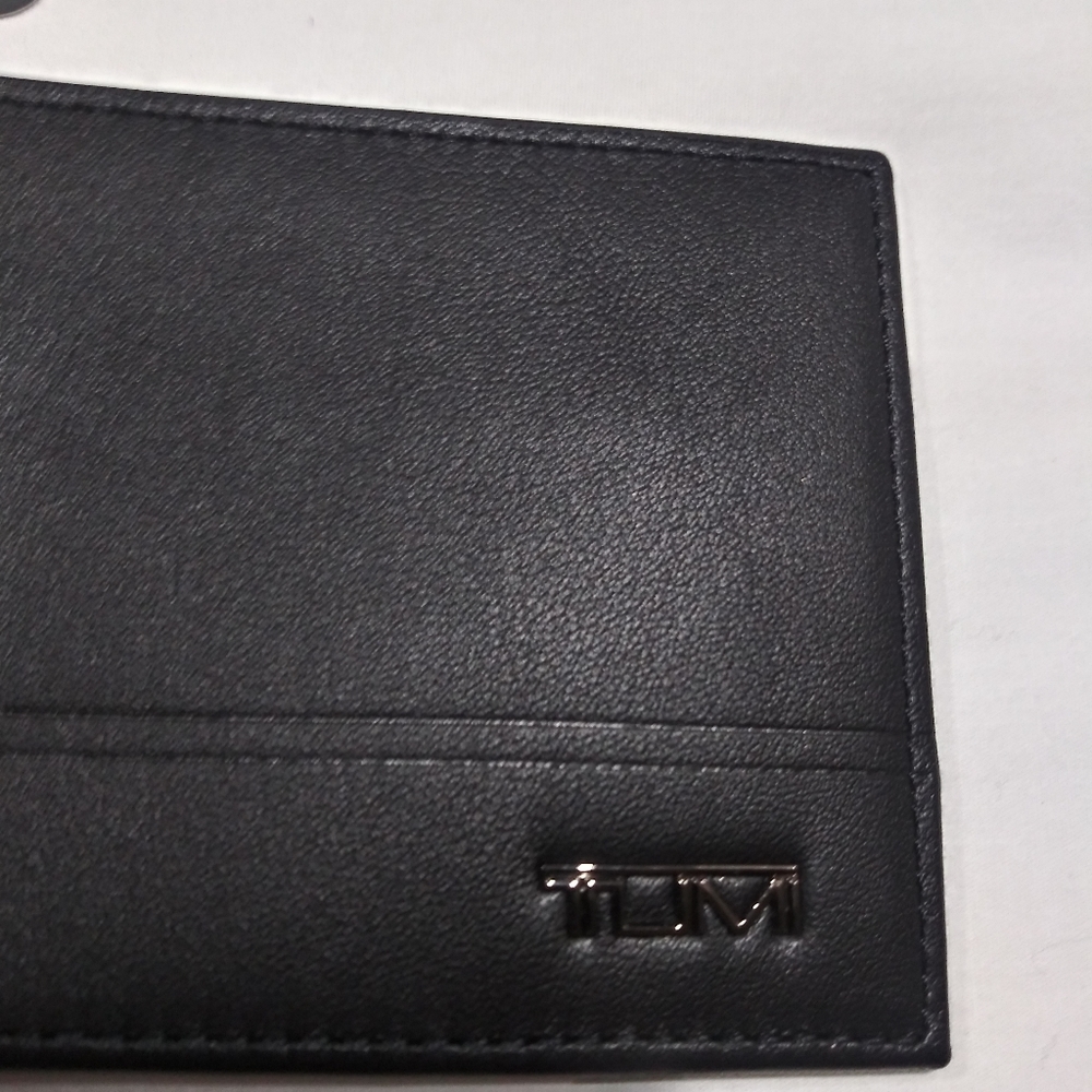 Tumi Wallet